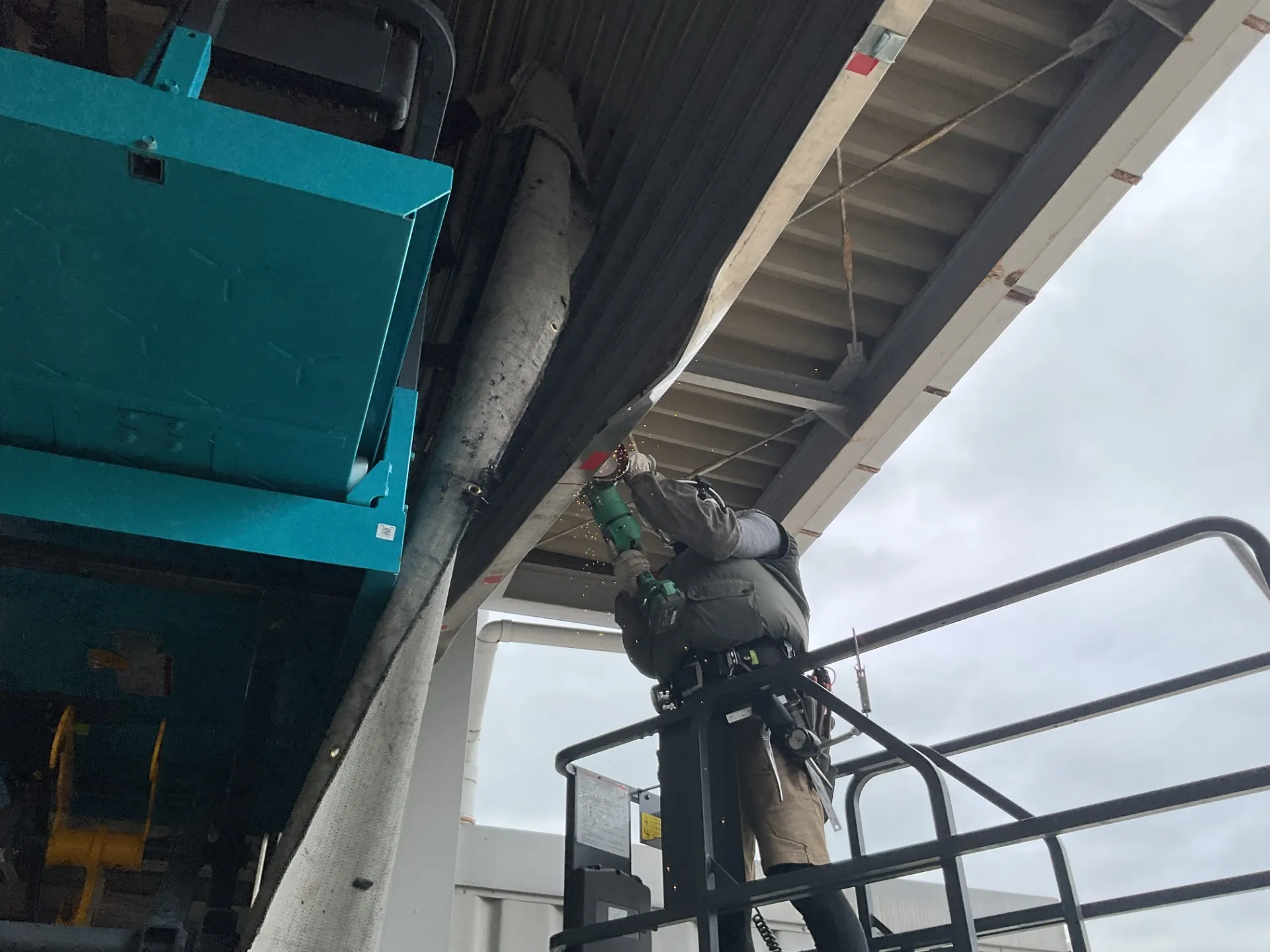 重量シャッター　修理