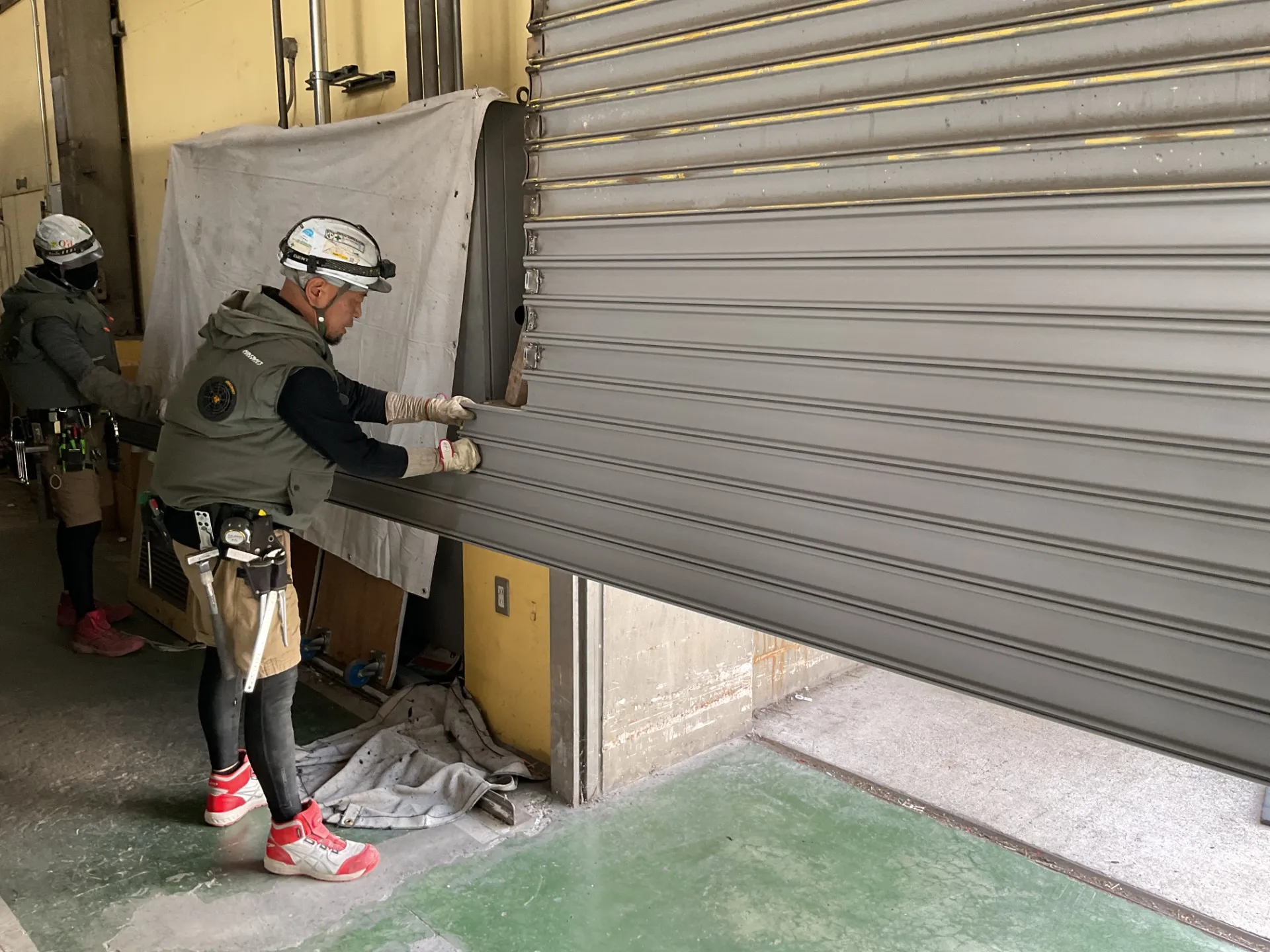 重量シャッター　修理